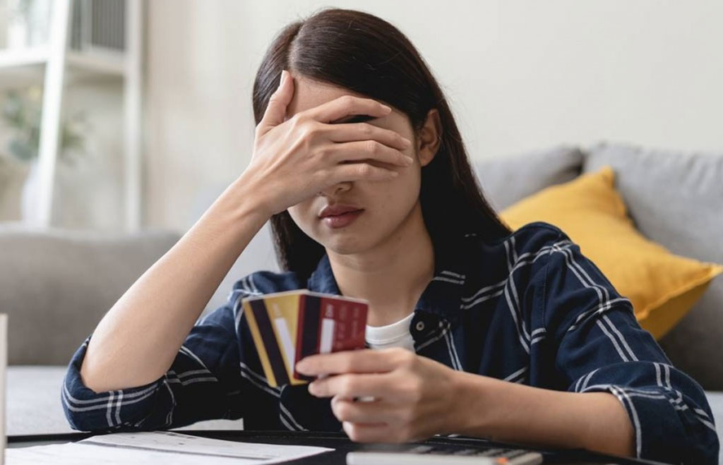 跨境信用卡被盗刷 12 万美元，如何通过法律与支付渠道成功追回？